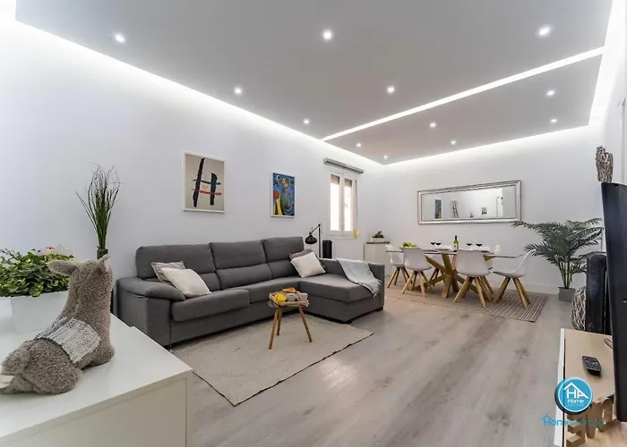 HomeAbroad Apartments - Deluxe Madrid Center