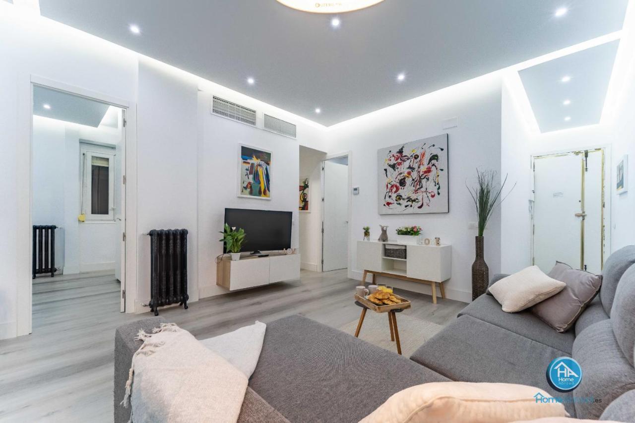Homeabroad - Deluxe Center Appartement *
