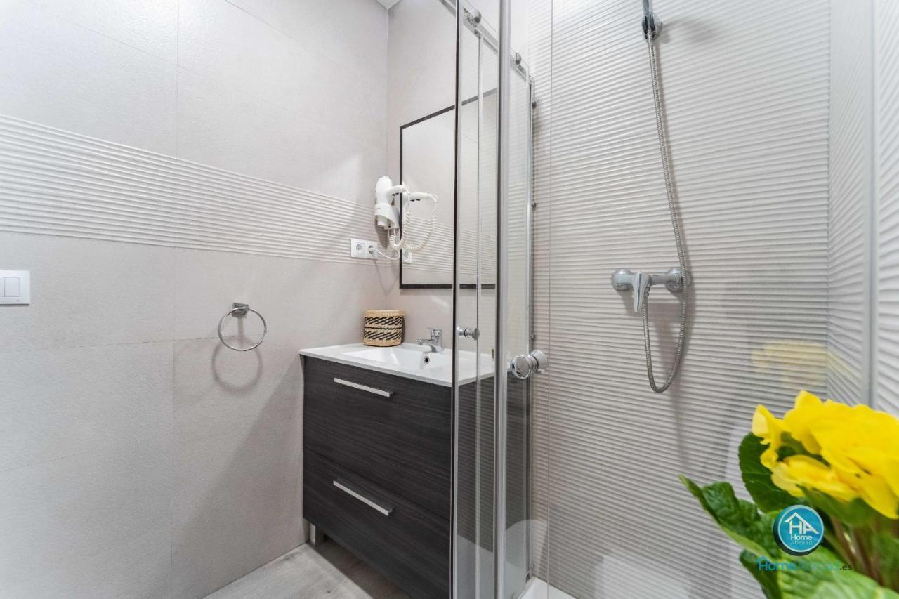 Homeabroad - Deluxe Center Appartement