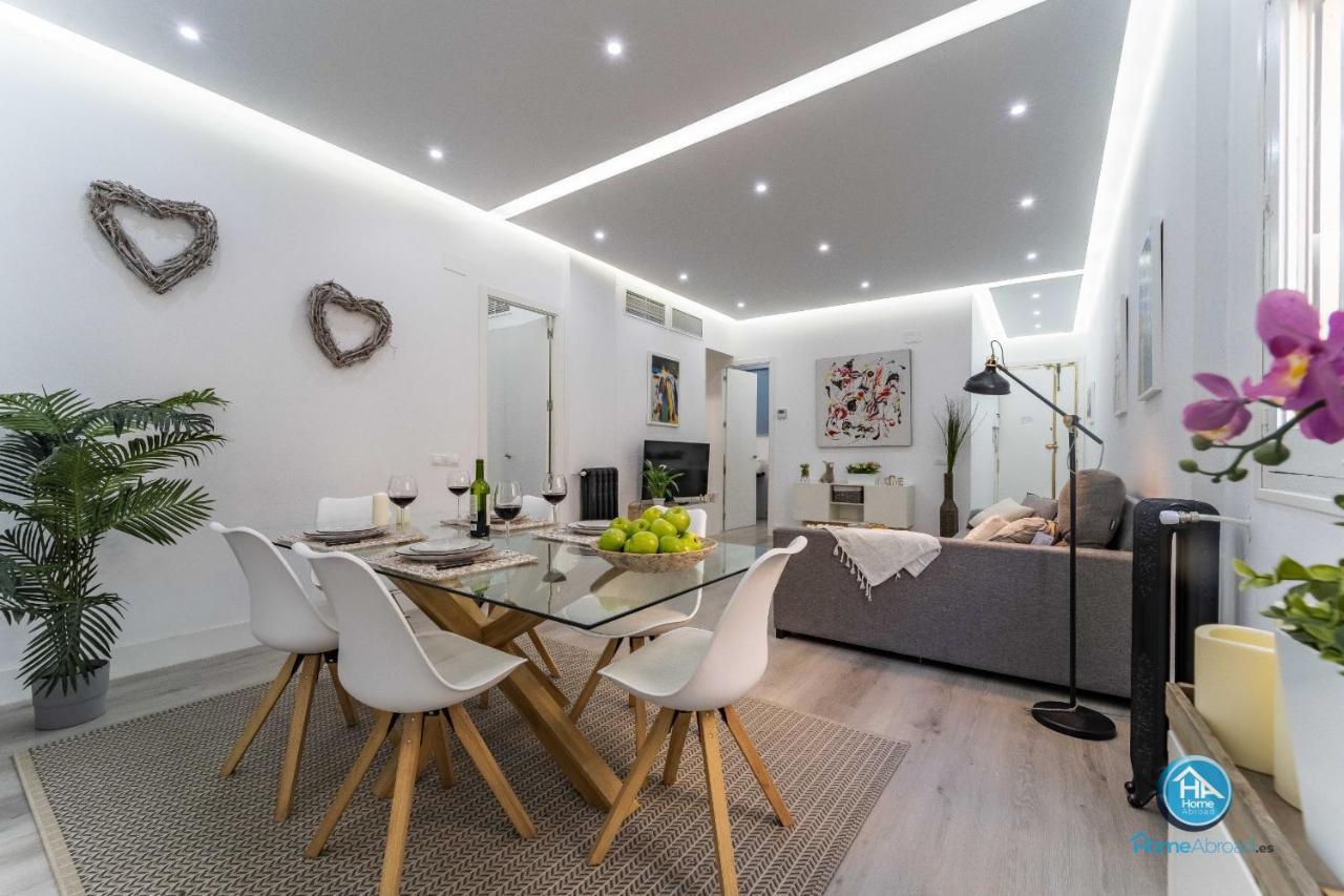 Homeabroad - Deluxe Center Appartement *