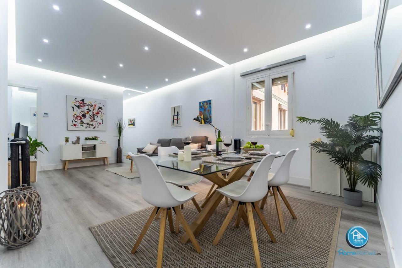 Modern Boutique In The Heart Of * Madryt